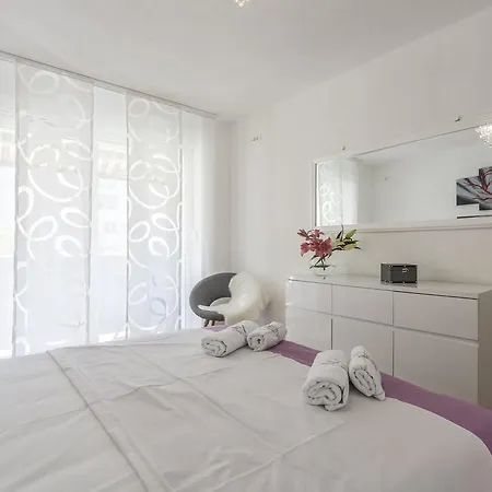 Apartman Seamusic *